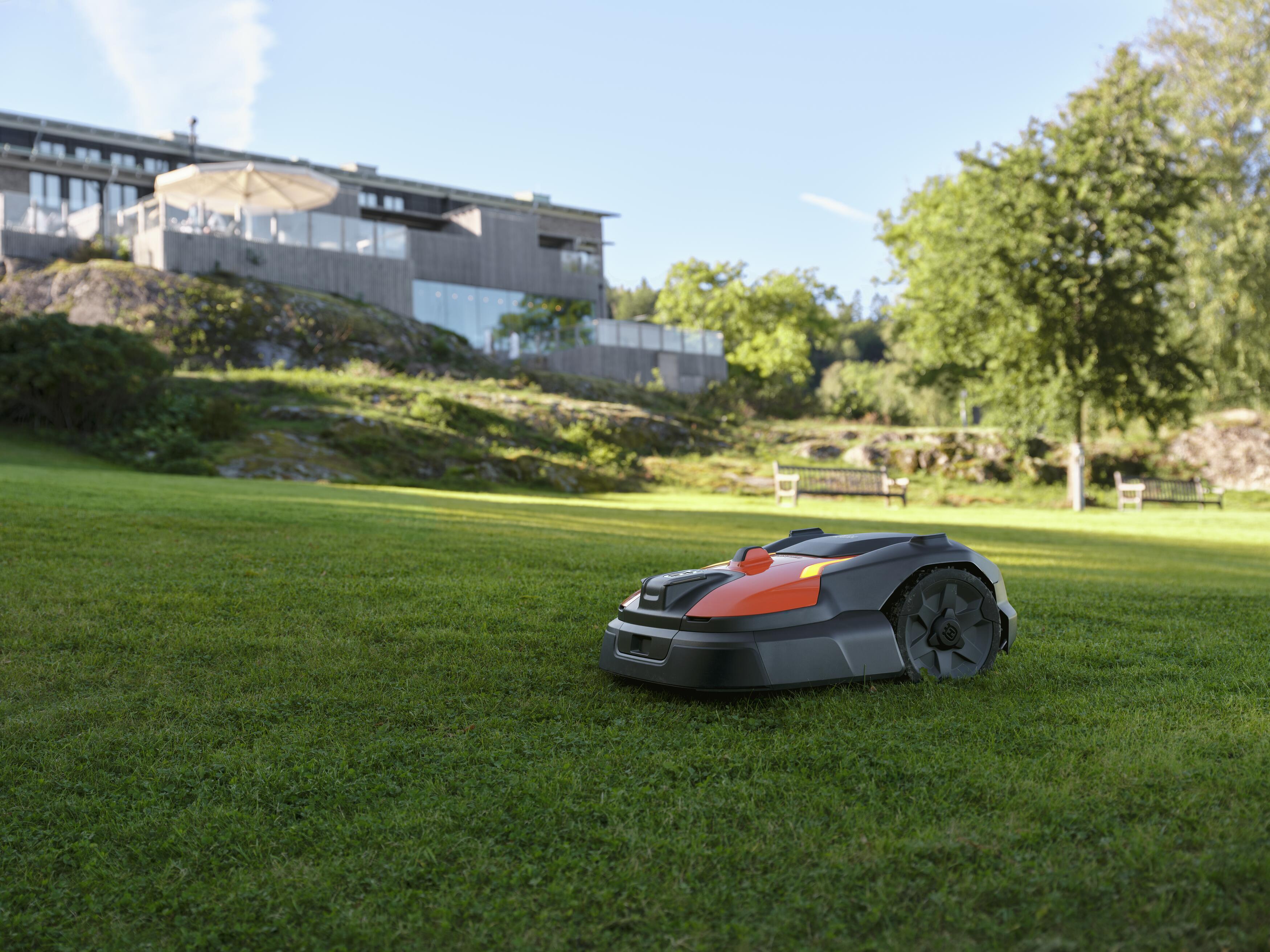 Husqvarna introduces four new robotic mowers to its Automower® NERA range - featuring built-in AI vision technology.