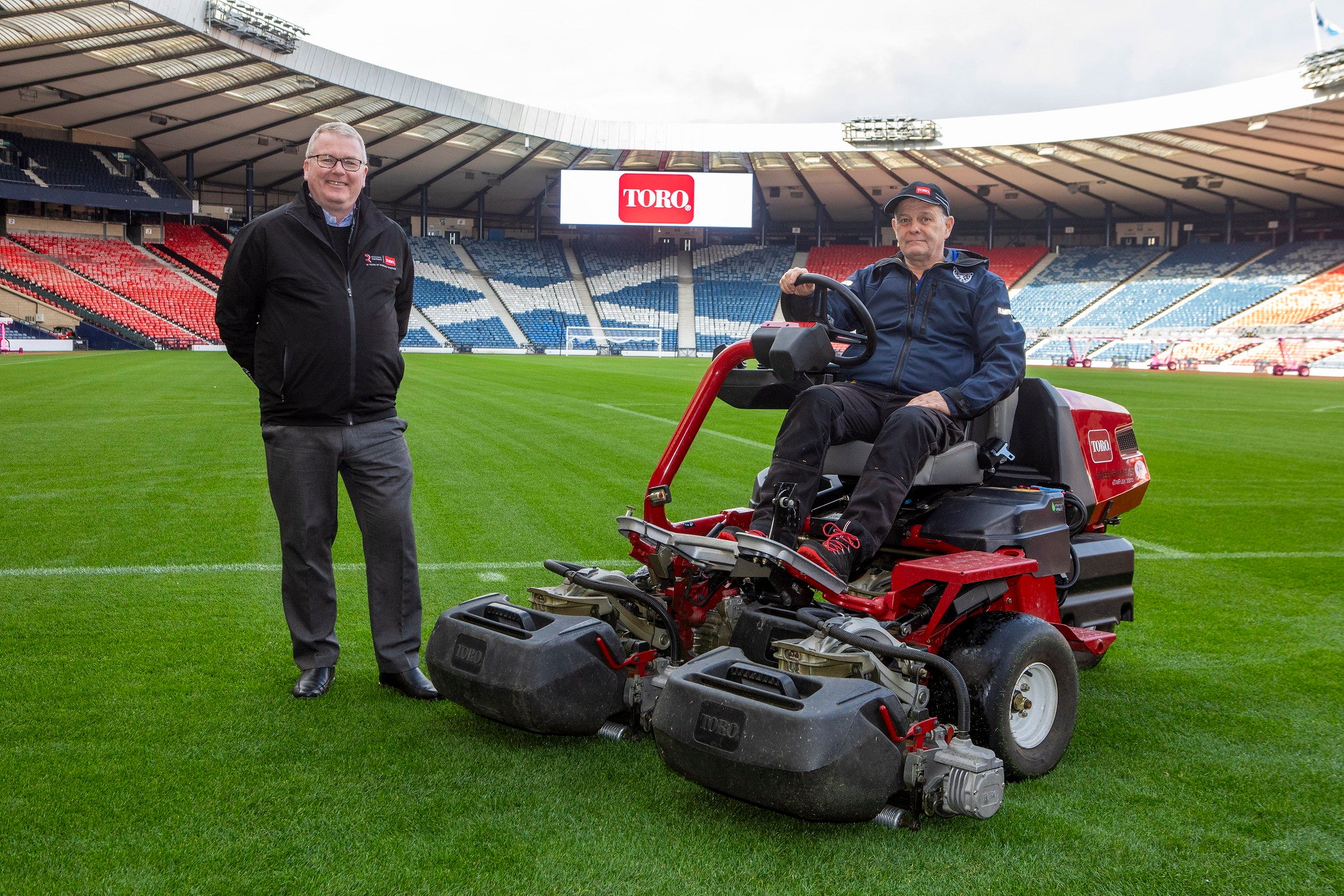 Hampden Park chooses Toro lithuim powered machines for the national stadium