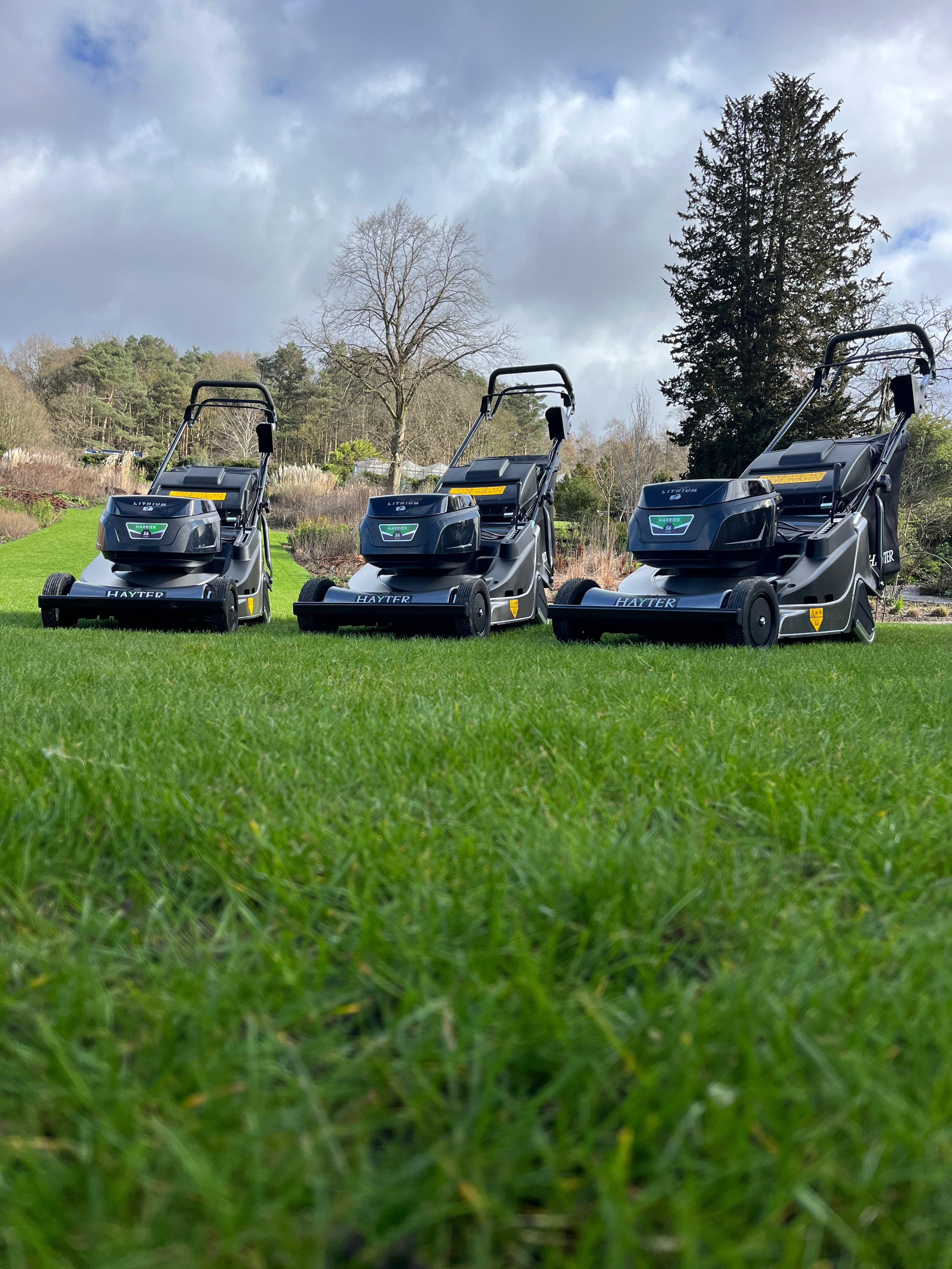 Elevating groundscare with battery