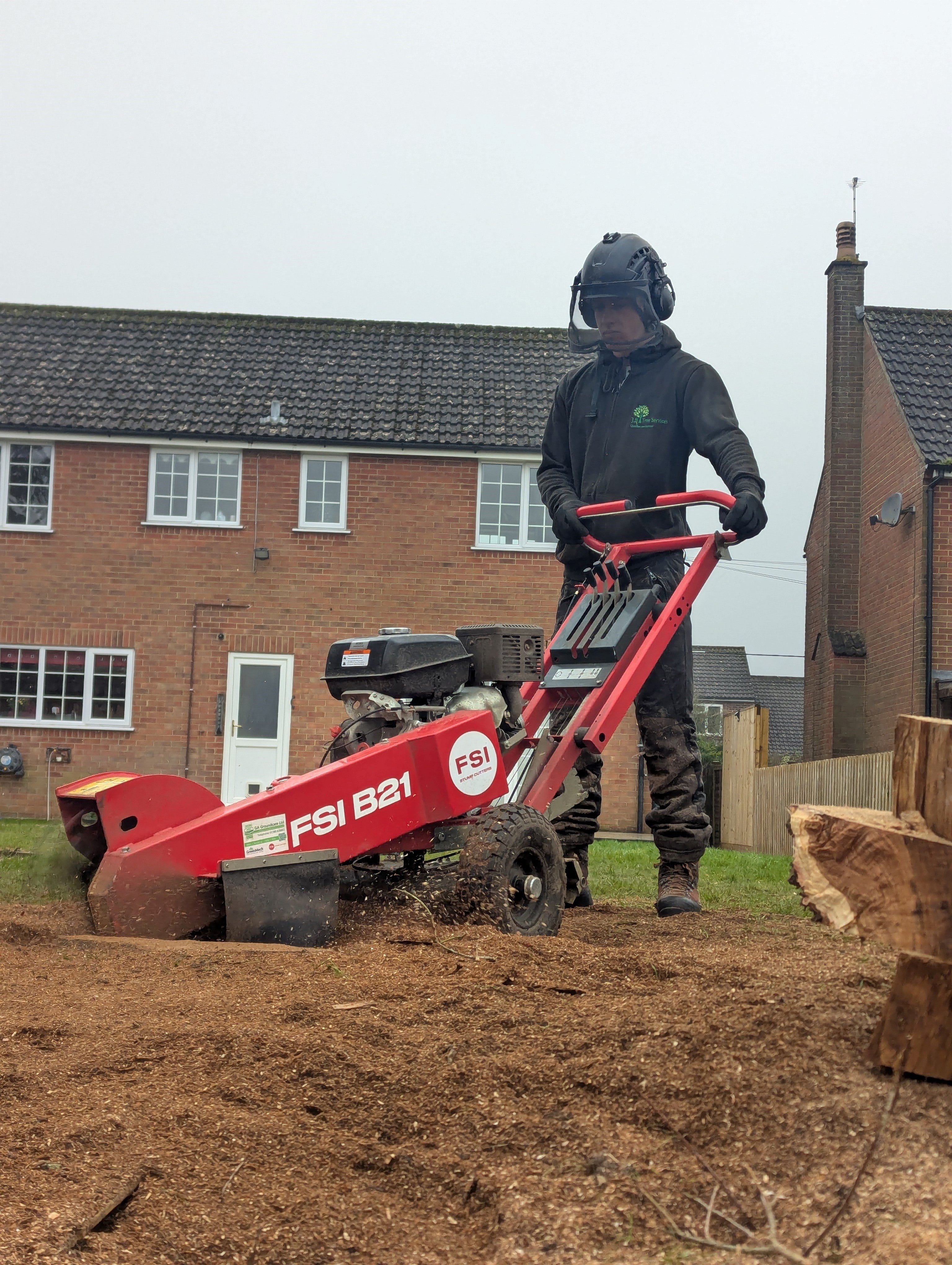 Compact without compromise, FSI B21 – a great fit for JB Tree Services