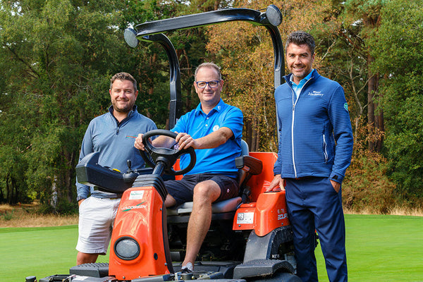 ELiTE equipment for an elite golf club