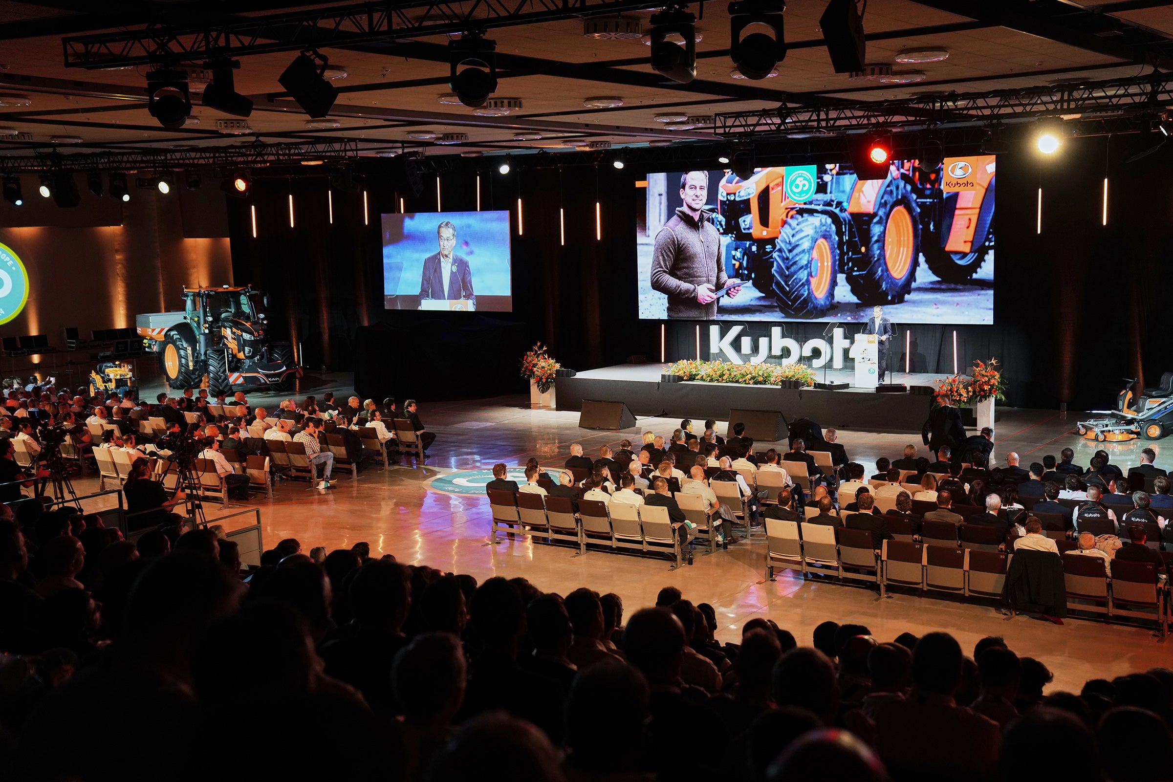 Kubota celebrates 50 Years in Europe honouring Kubota dealers and distributors with exclusive event
