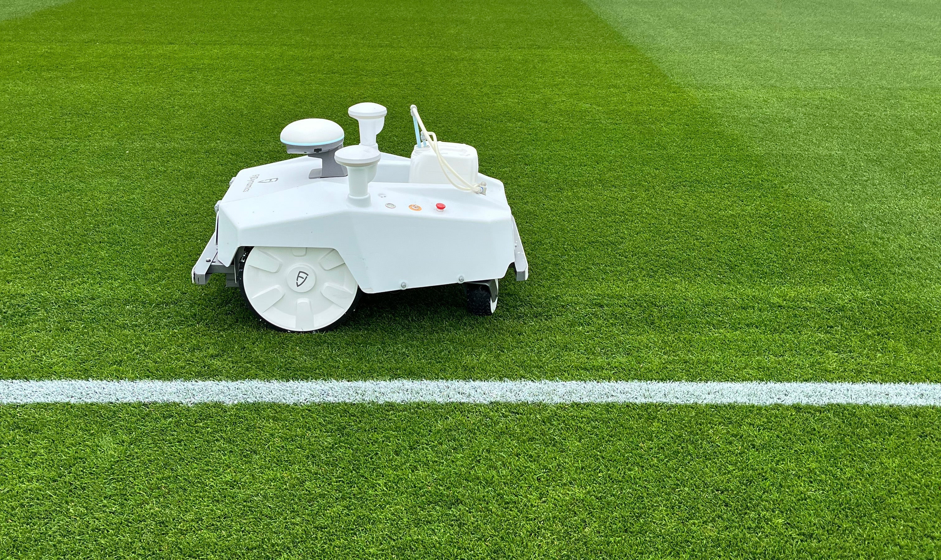 Paint and precision: Agrovista’s new line-marking duo sets new standards