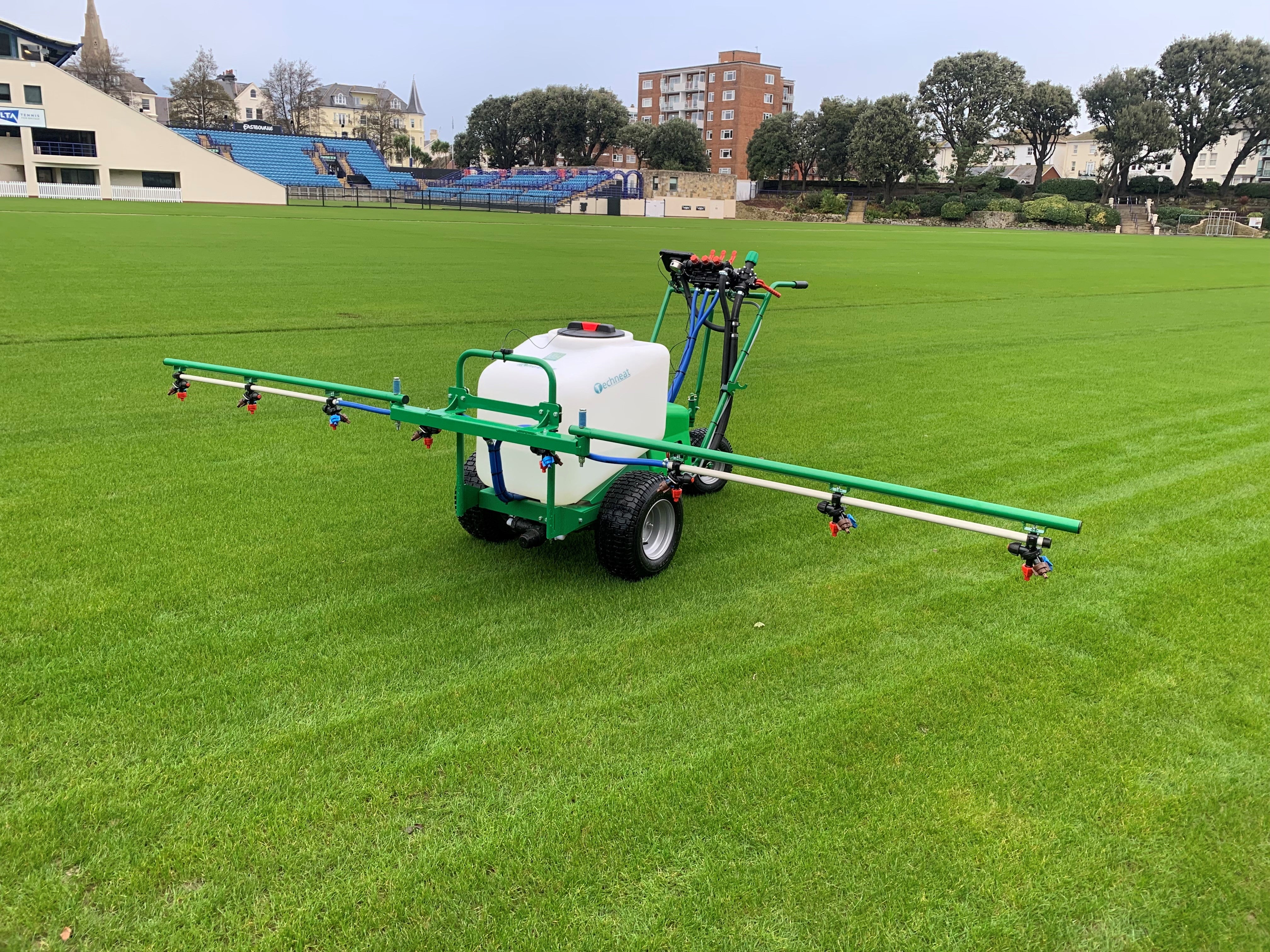 Combining maximum accuracy with minimum drift