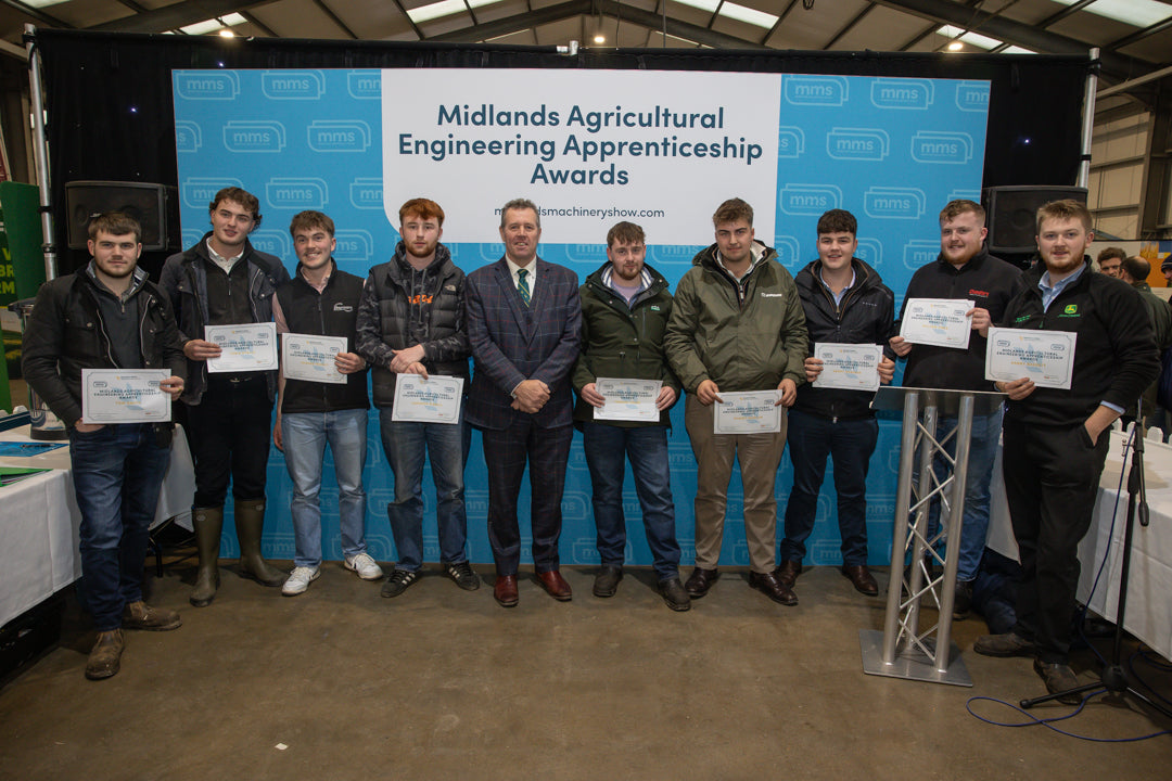 Nine apprentices win £500 bursary to support agricultural engineers