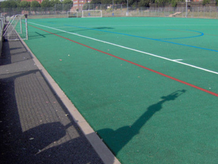 Maintaining frozen artificial pitches
