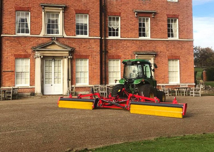 Brocket Hall GC - Top Brush.jpg