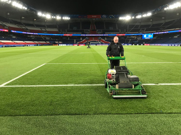 cleanning up after the game.JPG