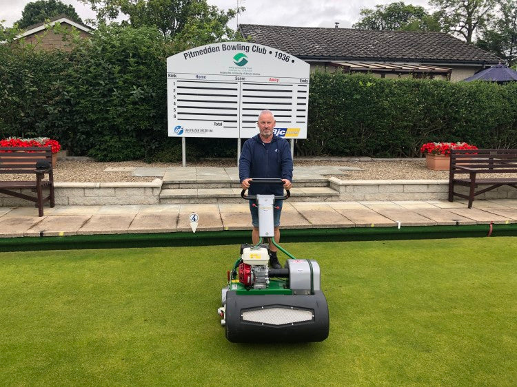 Dennis Razor Ultra 560 at Pitmedden Bowls Club.jpg