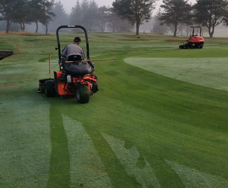 Deputy HGK Sean Quinn at Shotts GC.jpg