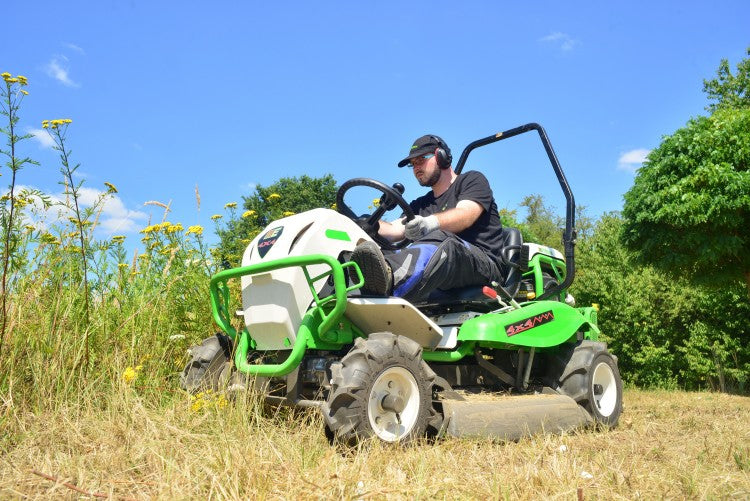 Etesia Attila 98X brushcutter.jpg