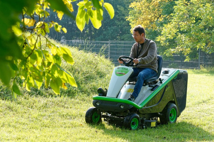 Etesia UK announces finance offer on Hydro 80 model.jpg