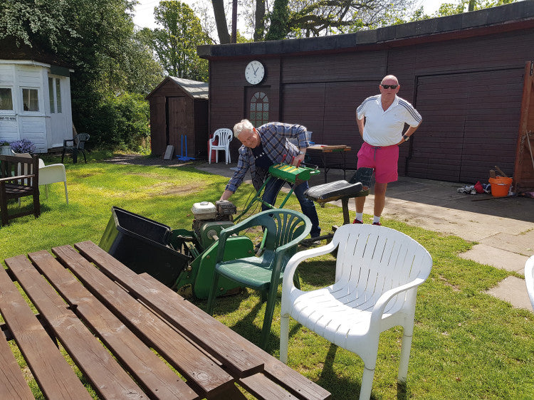 Feckenham-StartingDennis