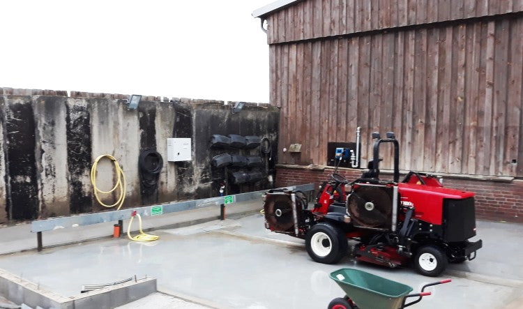 First machine to be washed with the new 10000 litre ClearWater system at Winston Golf Germany.jpg