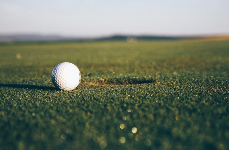 Golf ball on green.jpg