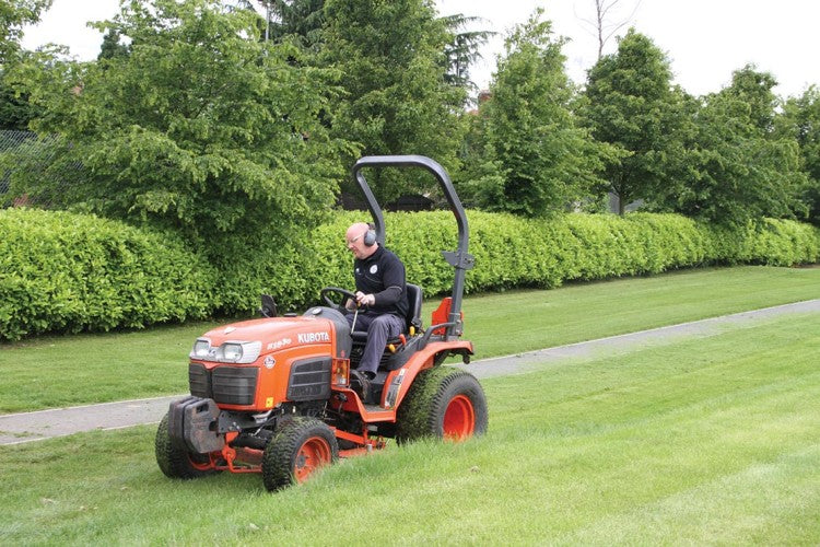 Hedges Mowing