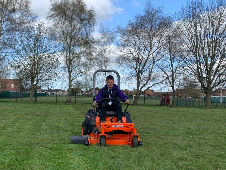 Horncastle Primary Z122R.jpg