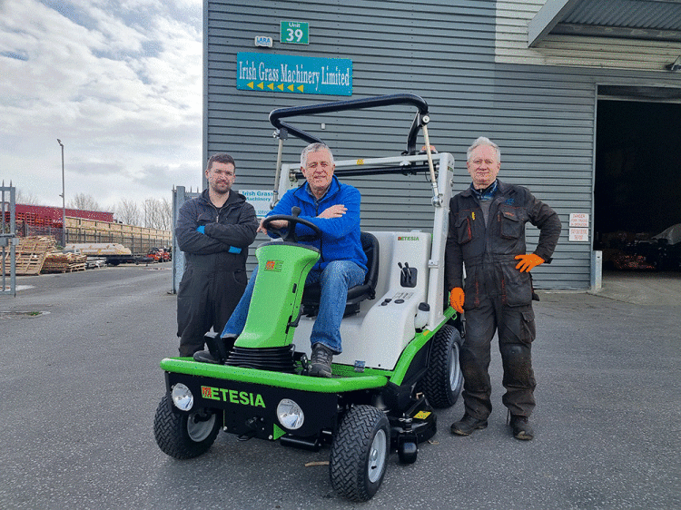 Irish-Grass-Mahcinery-become-Etesia-Dealer.gif