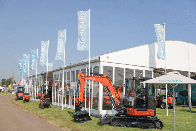 Kubota1.gif