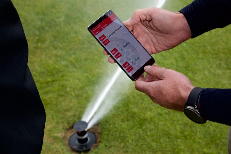 Device Turf Toro's internet of turf - The future of turf management | Pitchcare