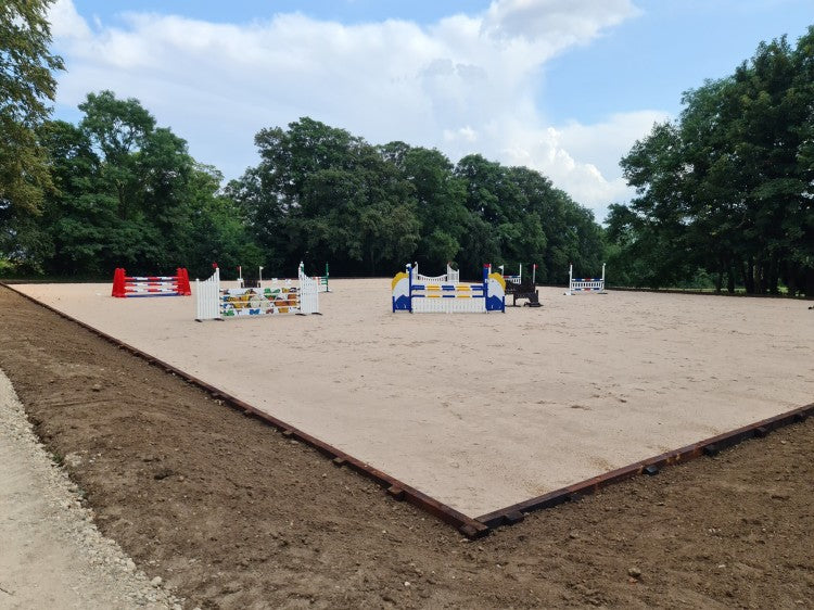 Mansfield Sand Equestrian 1.jpg