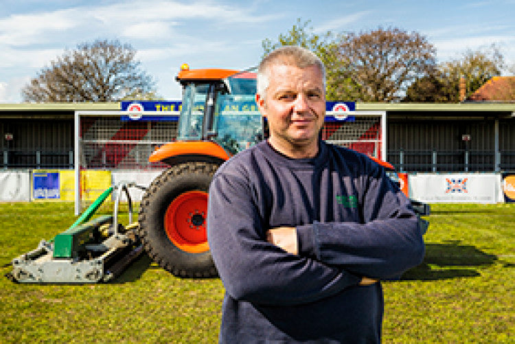 MJ71-240 H & I Kelly, Poole, UK (83)