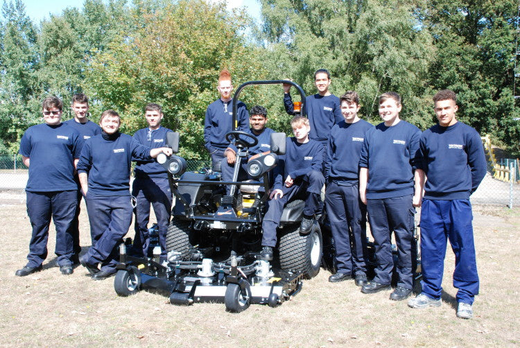 Ransomes Apprentices - 1.JPG