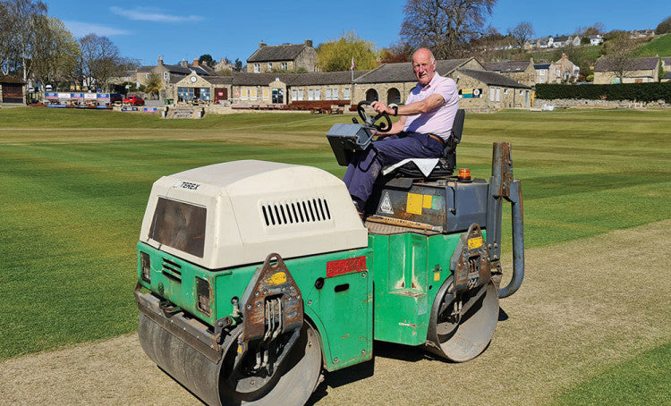Richmondshire-CC_Geoff-on-roller.jpg