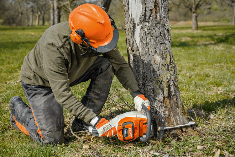Stihl_MSA-220.jpg