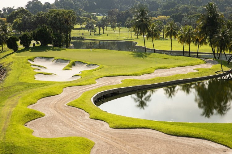 The 14th hole on the newly renovated Serapong course.jpg