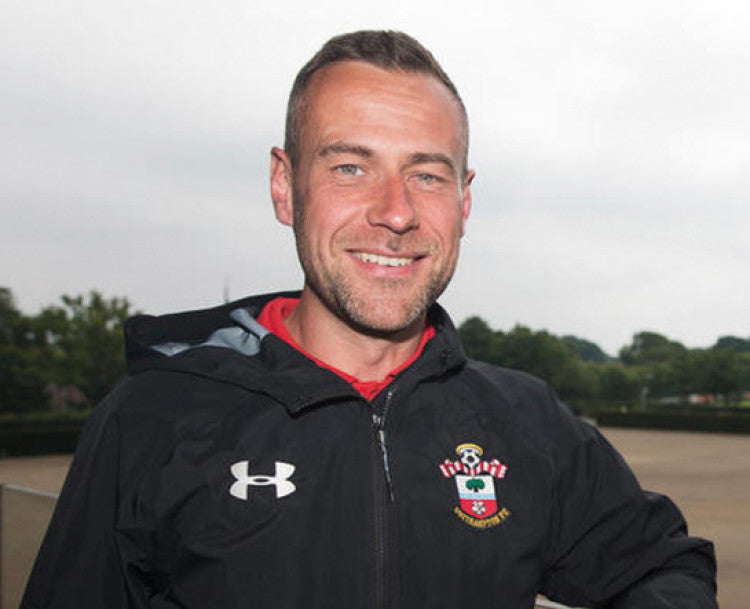 Warm-ups Andy-Gray Southampton-FC