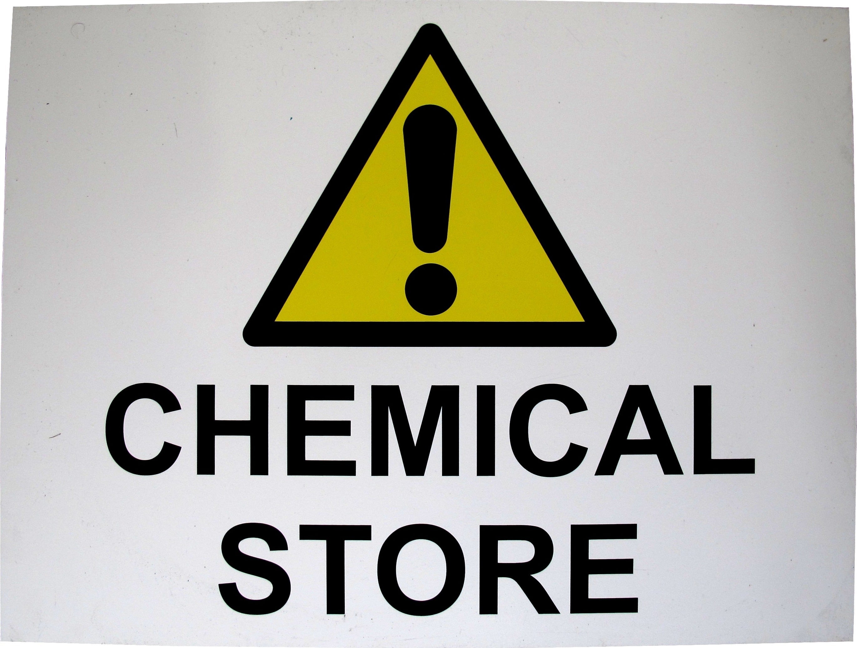 Spraying & Chemical Store Warning Sign